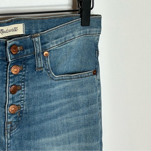 Madewell Cali Demi-Boot Jeans in Bess Wash: Button-Front Edition Size 26 - Picture 7 of 13